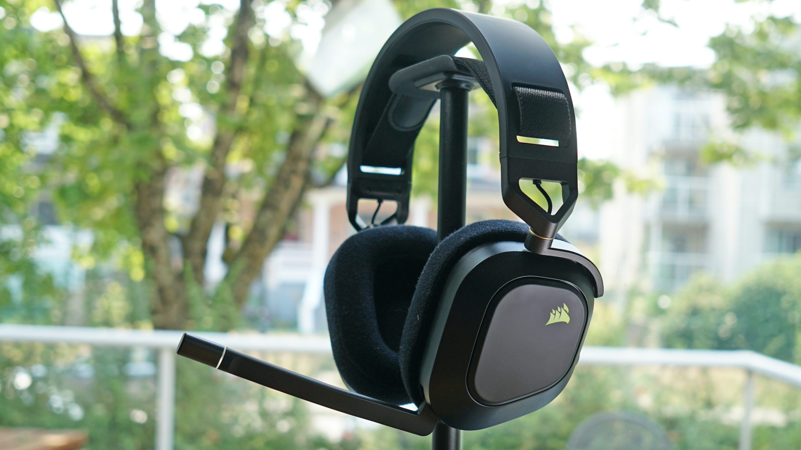Corsair HS80 RGB Wireless review 